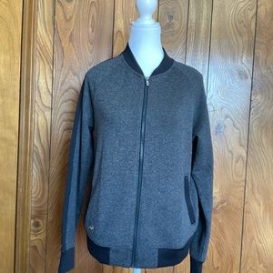 EUC Under Armour women’s jacket size medium